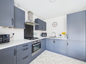 Kitchen- click for photo gallery